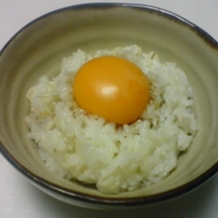 オリーブオイルかけのたまごかけご飯 レシピ 作り方 By サラ11 楽天レシピ オリーブオイルかけのたまごかけご飯 レシピ 作り方 By サラ11 楽天レシピ